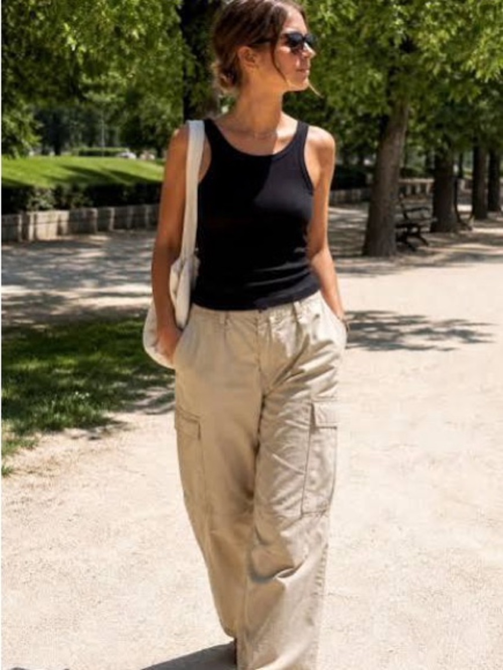 NWT - Athleta Paradise Straight-Leg Cargo Pants in Khaki/Tan - Size XS